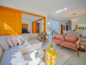 Casa Alto Padrão - Venda - Chácara dos Lagos - Carapicuíba - SP