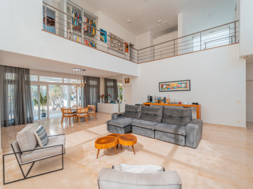 Casa Alto Padrão - Venda - Residencial Morada dos Lagos - Barueri - SP