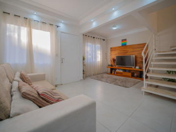 Casa em Condomínio - Venda - Jardim Passárgada I - Cotia - SP